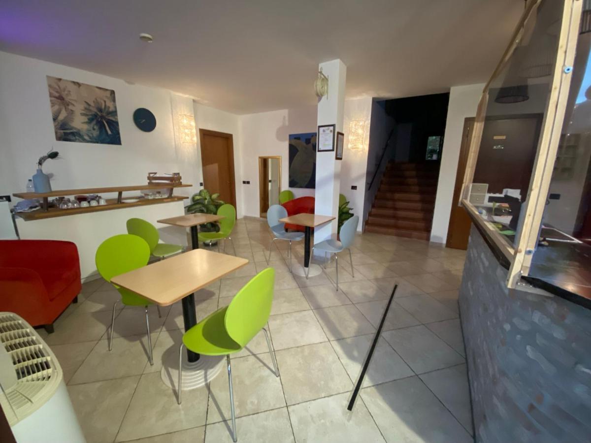 Le Corti Hotel 2*